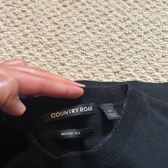 Country Road Merino Silk Black Sweater - Picture 2 of 6